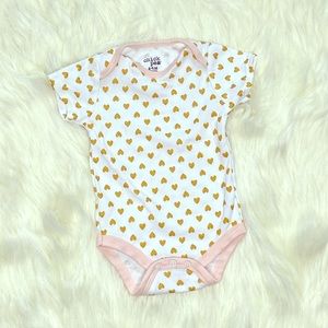 Baby heart onesie ❤️